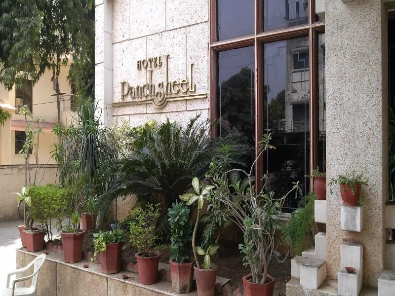 Collection O Panchsheel Hotell Vadodara Exteriör bild